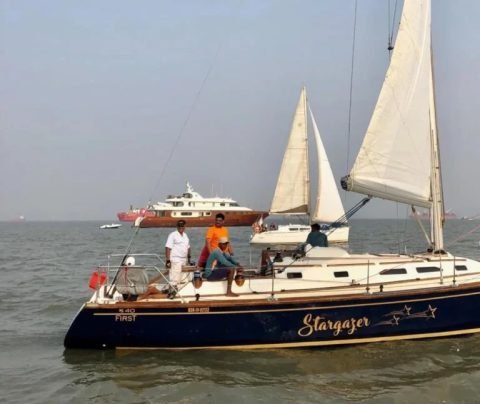 XS 40 - Sail Yachts charter in Mumbai