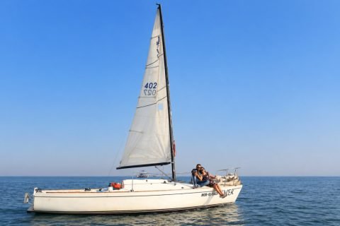 Jeanneau 24 - Sail Boats charter in Mumbai