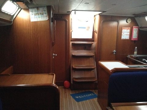 GSWG 45 - Yacht Rental Mumbai
