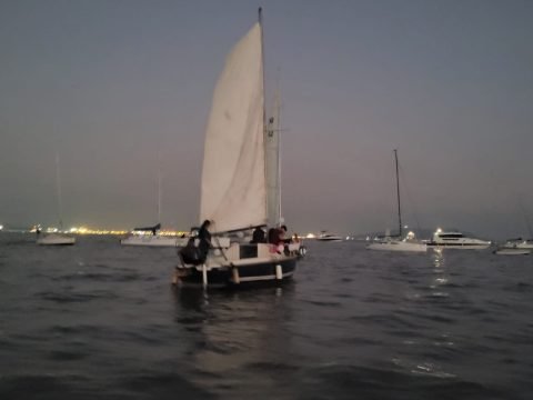 Jeanneau 22 - Sail Boats charter in Mumbai