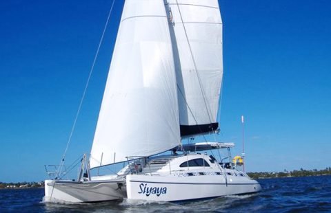 Island Spirit 401 Catamaran - Sail Yachts charter in Mumbai
